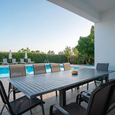 Luxor By Prestige Bookings * Coral Bay